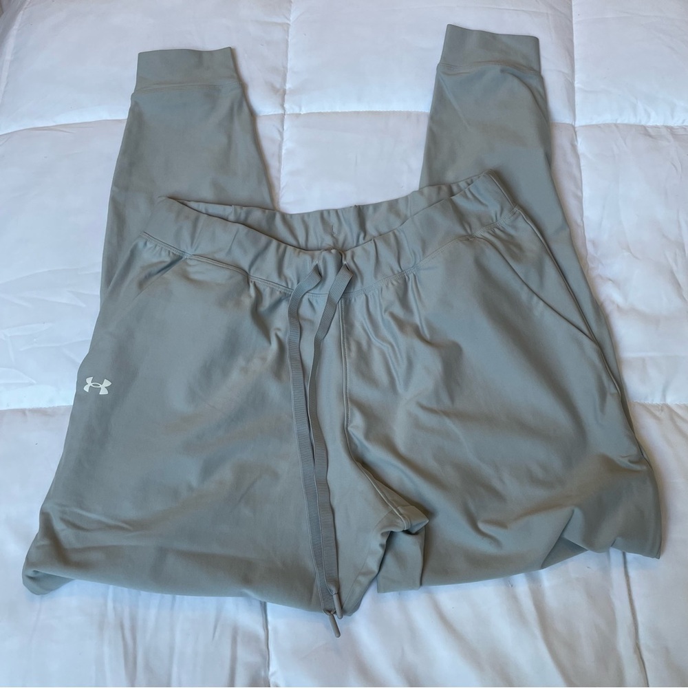 Under Armour Gray Women's Pants